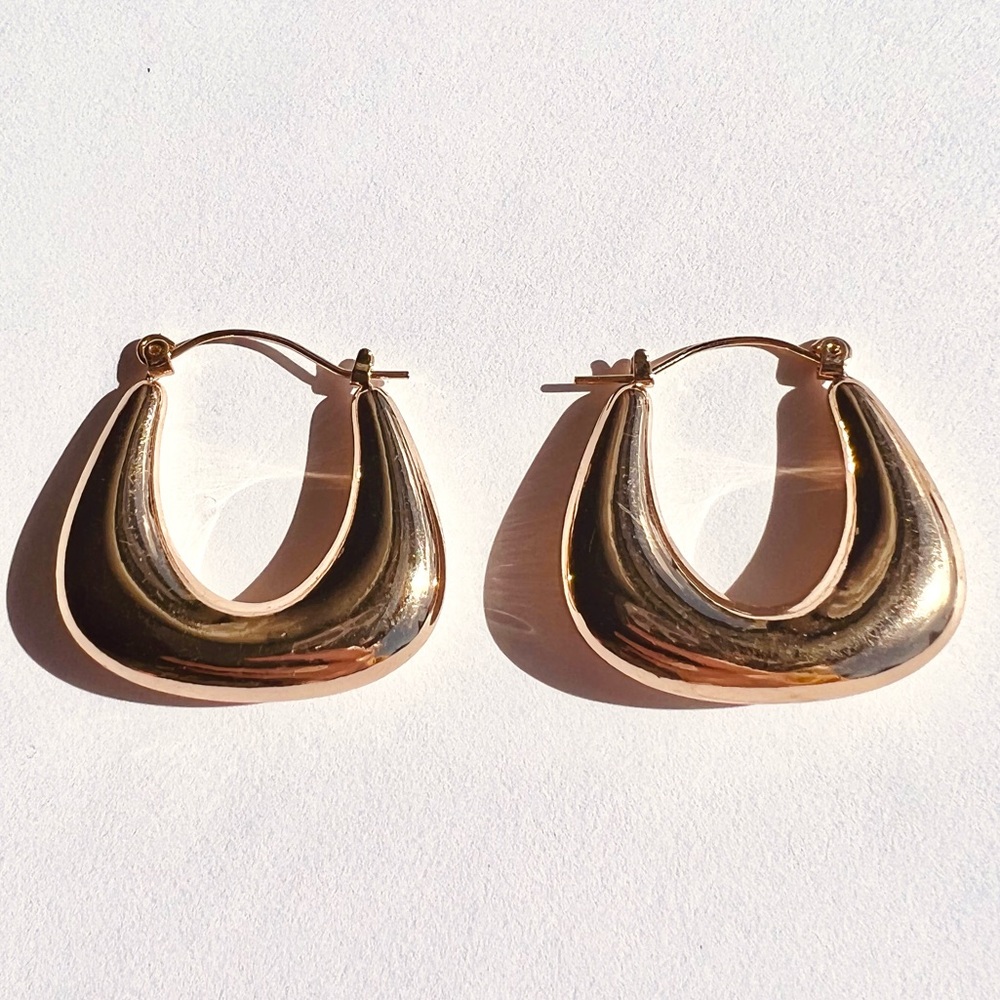 ✨Ocean Hoop Earrings✨